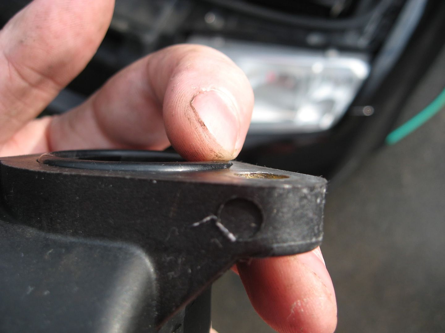 1.4mpi changing thermostat and flushing coolant system Skoda Fabia